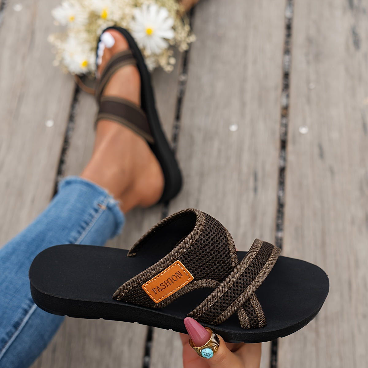 Women’s Crisscross Strap Slide Sandals