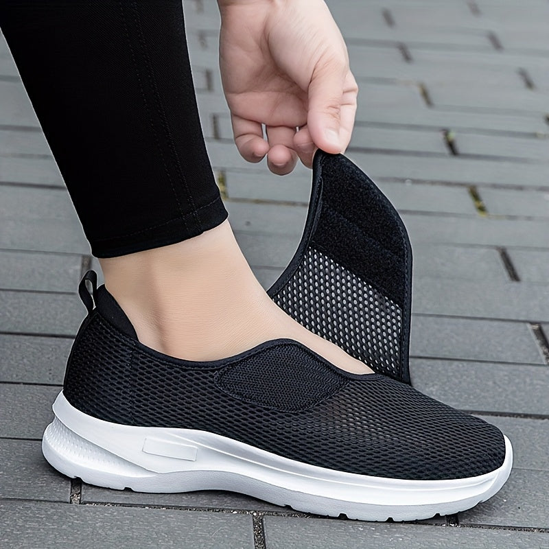 Women’s Mesh Strap Sneakers