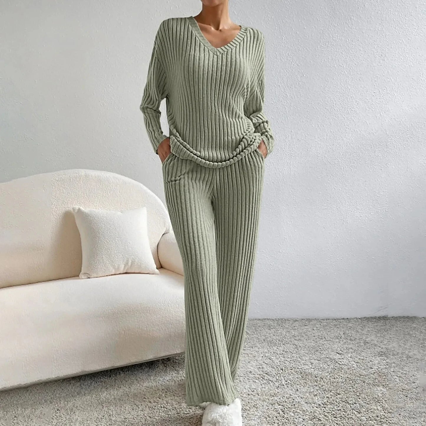 Women’s Ribbed V Neck Lounge Set