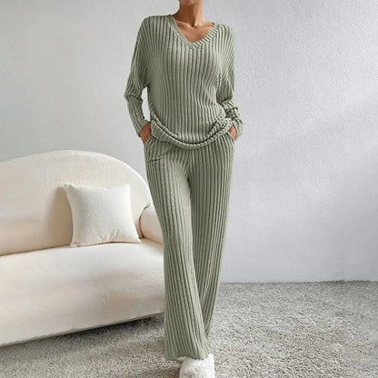 Women’s Ribbed V Neck Lounge Set