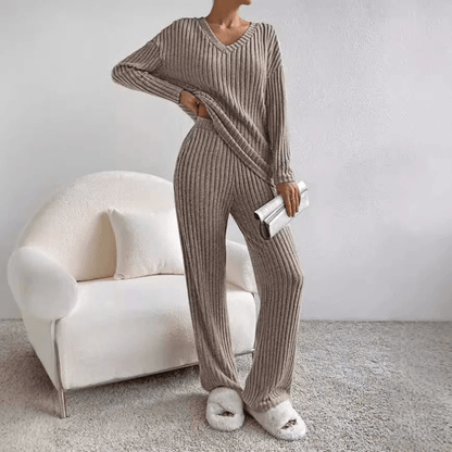 Women’s Ribbed V Neck Lounge Set
